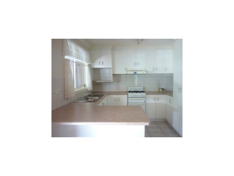 7 Andrew Street, St George QLD 4487