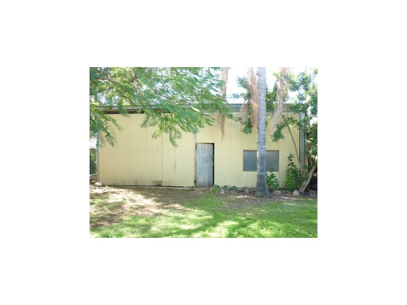 7 Andrew Street, St George QLD 4487