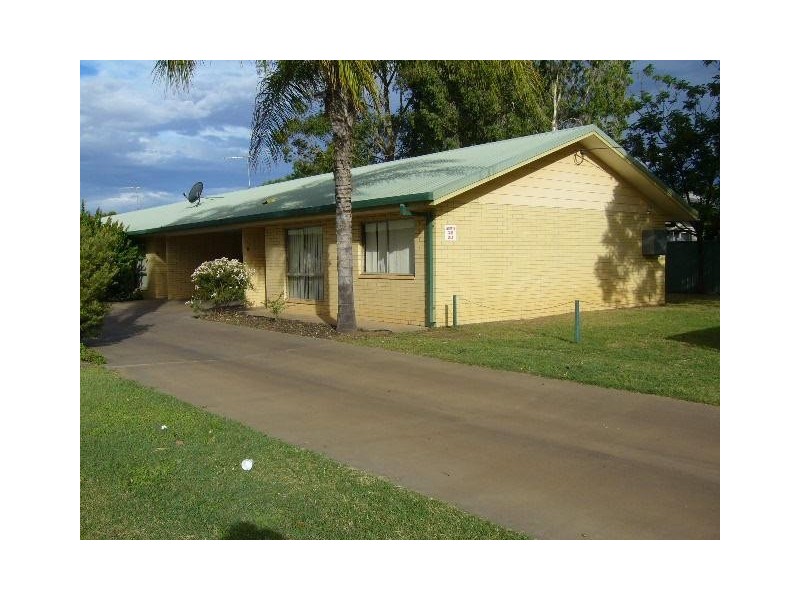 1-8, 61 Scott Street, St George QLD 4487