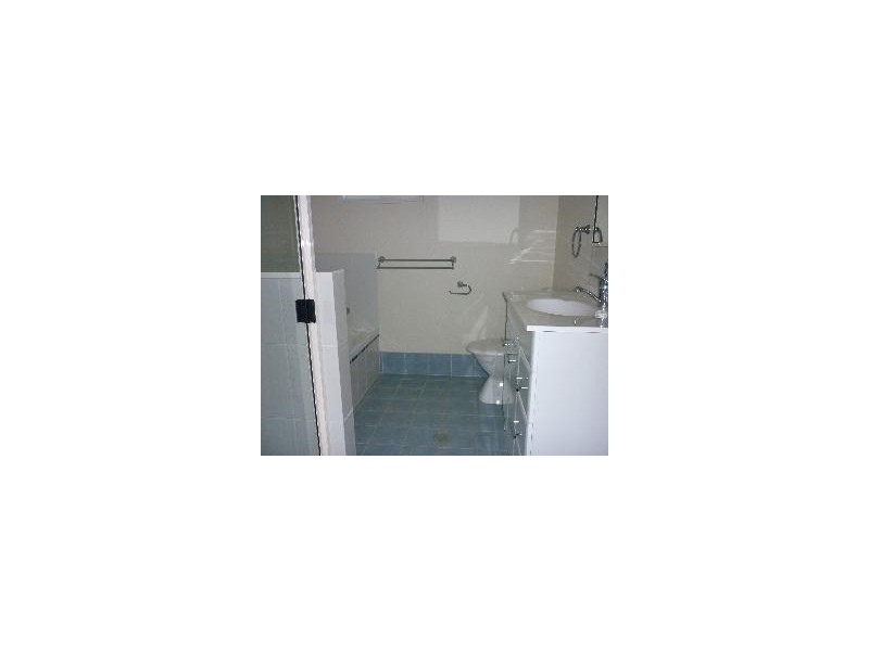 2 Cutler Crt, St George QLD 4487