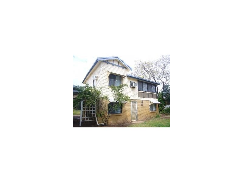 16 The Terrace, St George QLD 4487