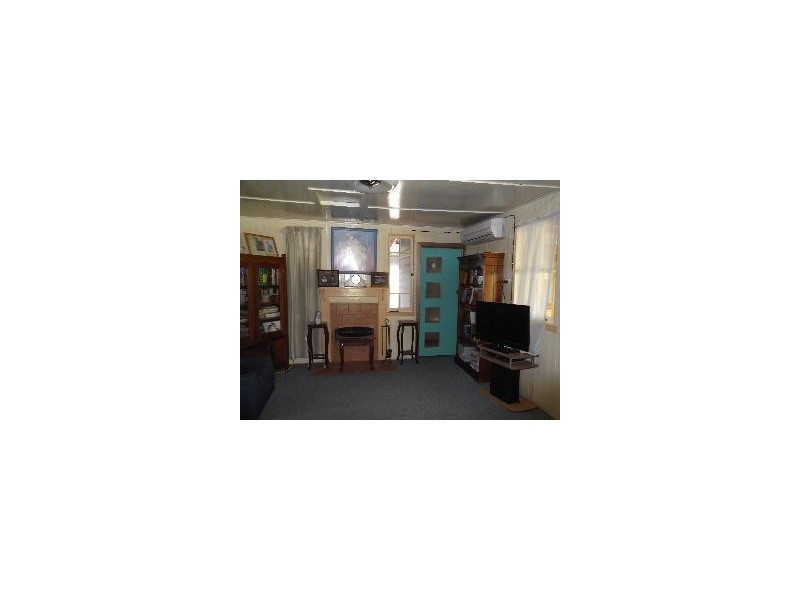 73 Alfred, St George QLD 4487