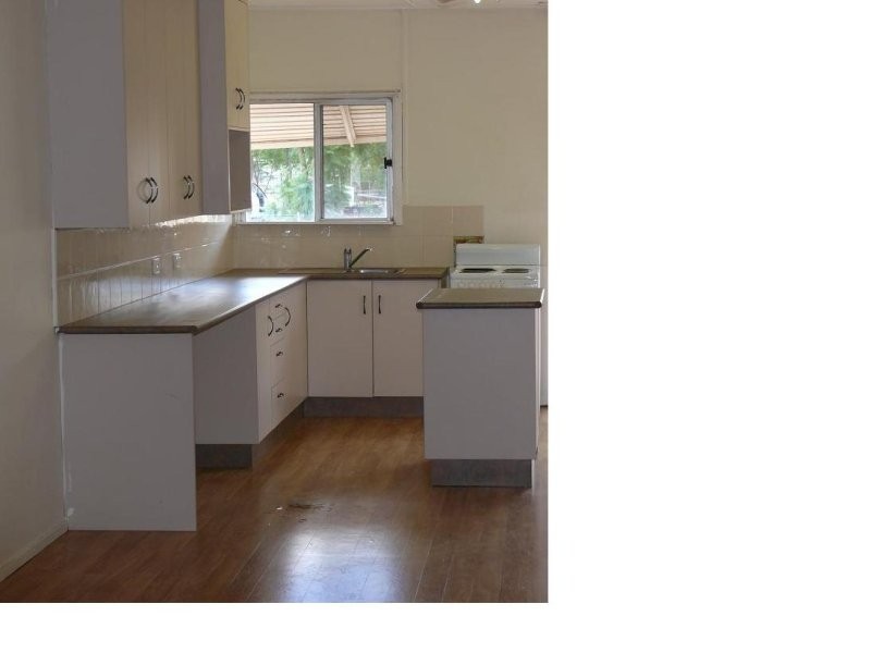 58 Church, St George QLD 4487