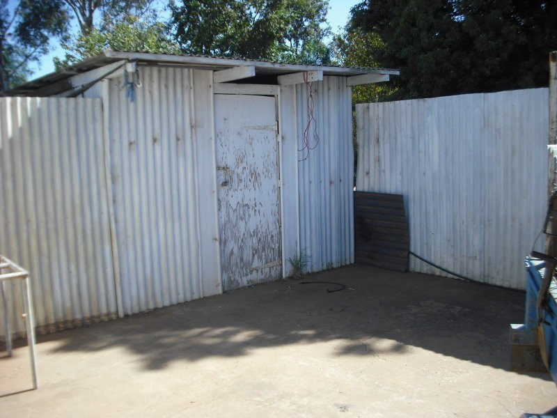 95 Arthur St, St George QLD 4487