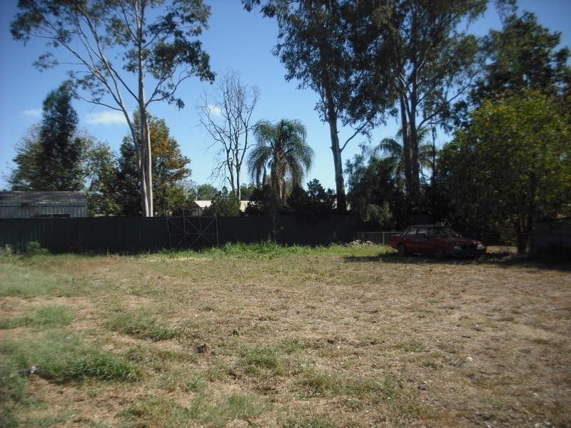 95 Arthur St, St George QLD 4487