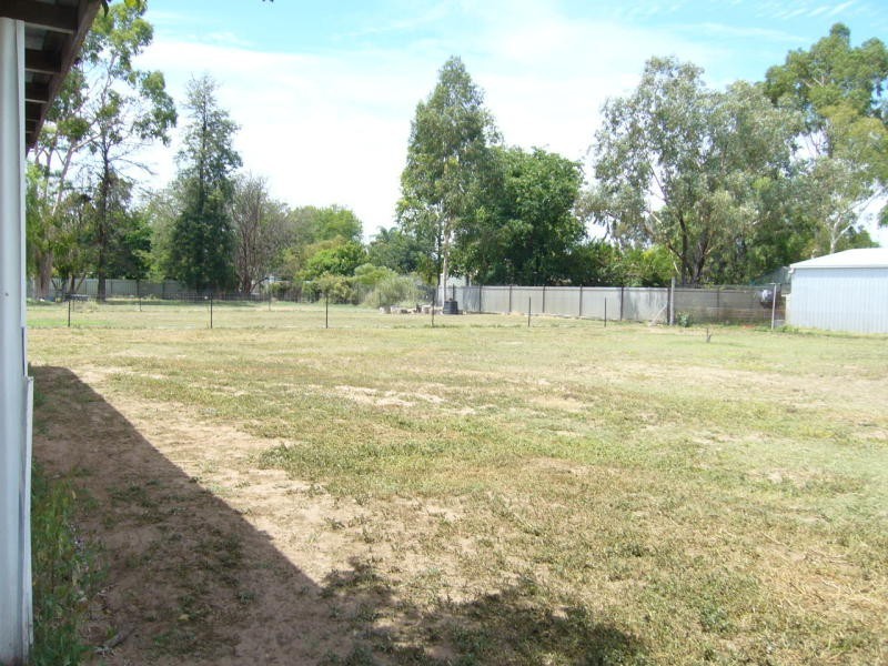 6 Charles Street, St George QLD 4487