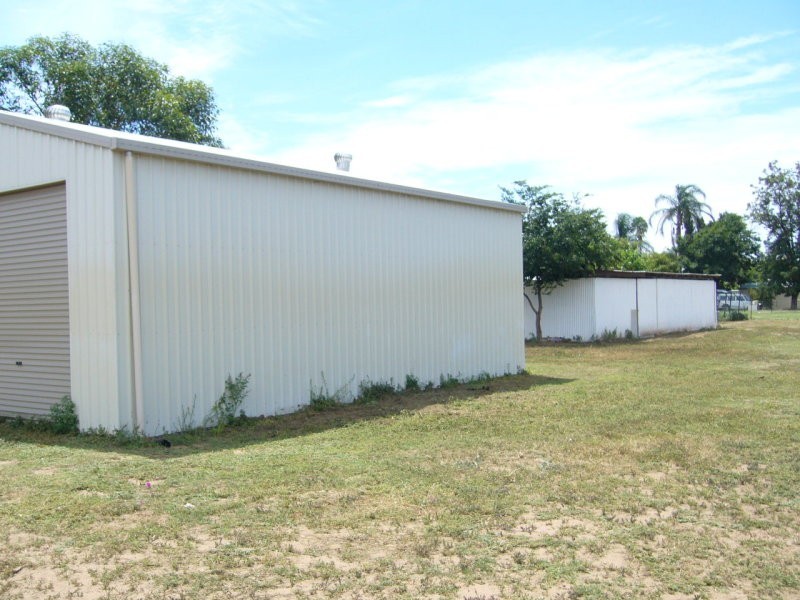 6 Charles Street, St George QLD 4487