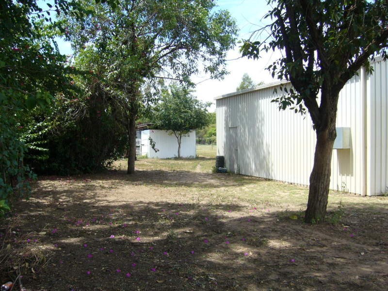 6 Charles Street, St George QLD 4487