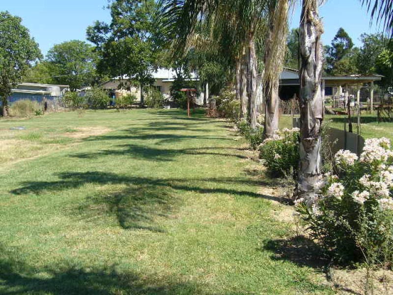 137 Alfred Street, St George QLD 4487