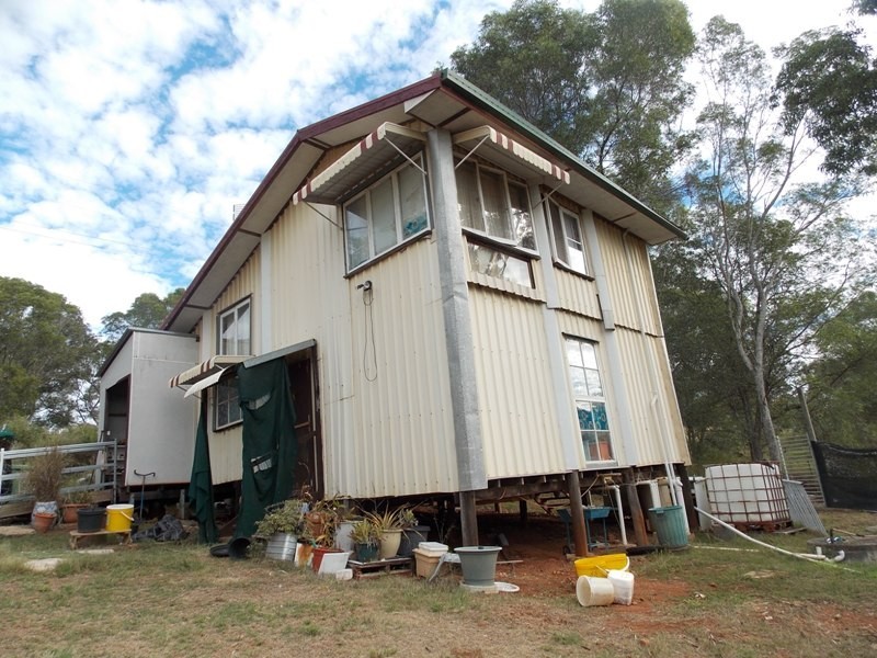 56 Anderson Road, Nanango QLD 4615