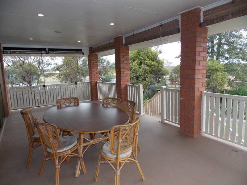 79 Wickham Street, Nanango QLD 4615
