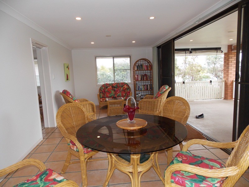 79 Wickham Street, Nanango QLD 4615