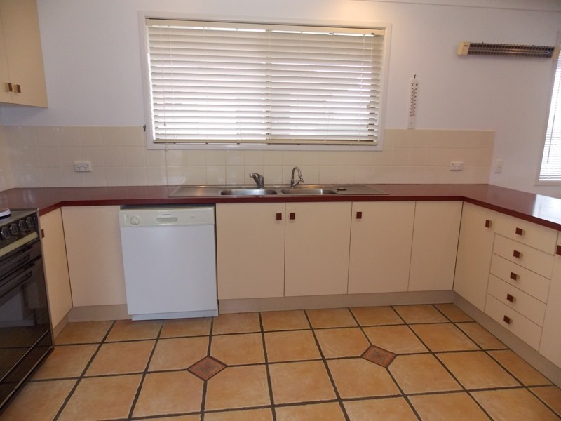 79 Wickham Street, Nanango QLD 4615