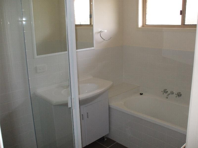 28 Burnett Street, Nanango QLD 4615