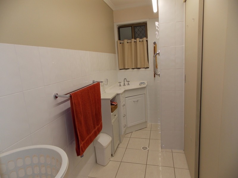 31 North Kerton Road, Nanango QLD 4615