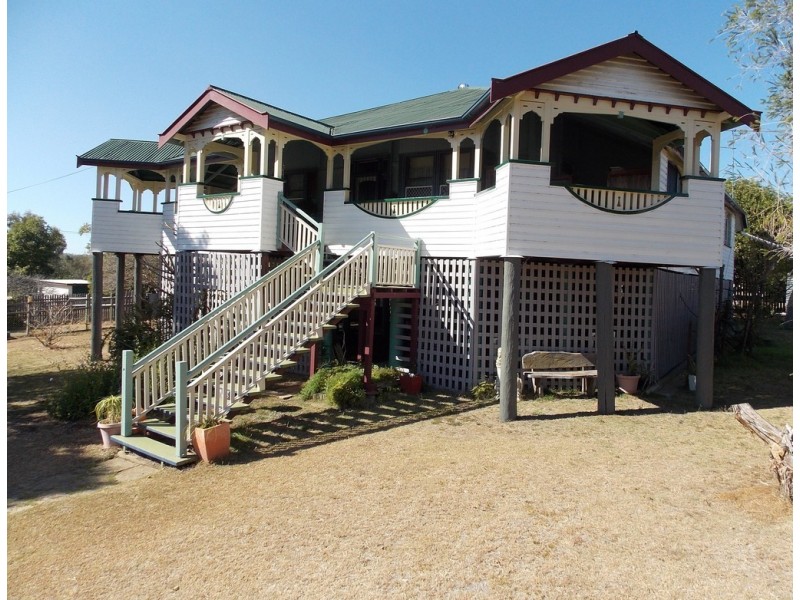 31 Appin Street, Nanango QLD 4615