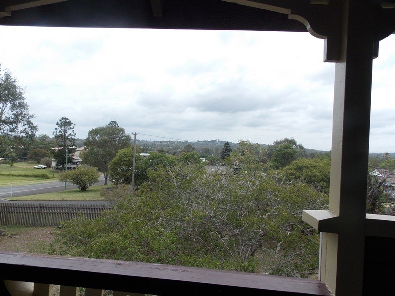 31 Appin Street, Nanango QLD 4615