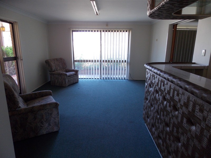 20 Grey Street, Nanango QLD 4615