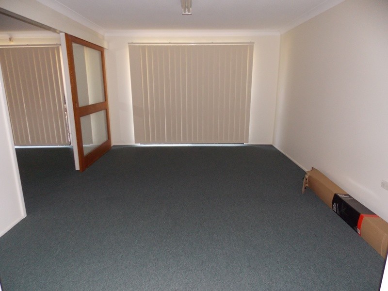 20 Grey Street, Nanango QLD 4615