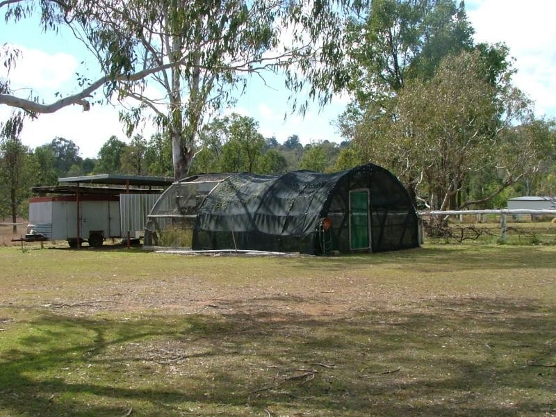20 Grey Street, Nanango QLD 4615