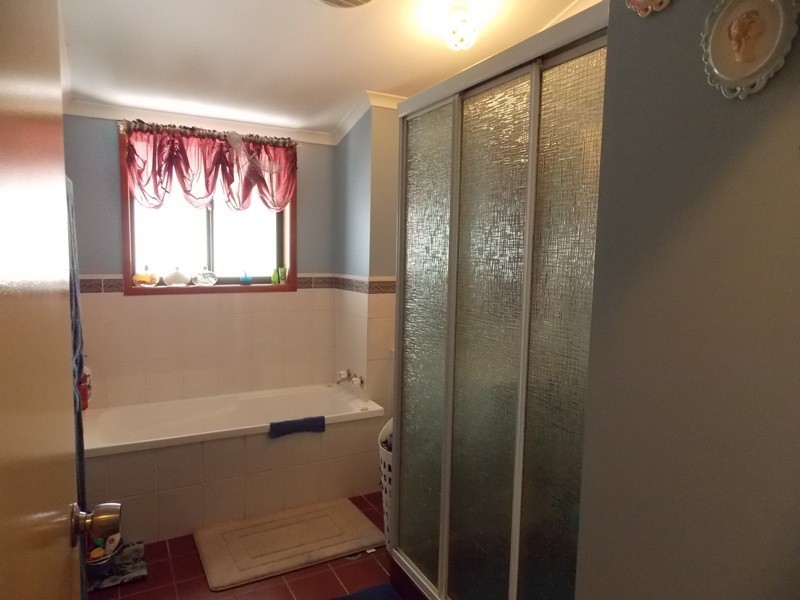 124 Brocklehurst Road, Wattle Camp QLD 4615