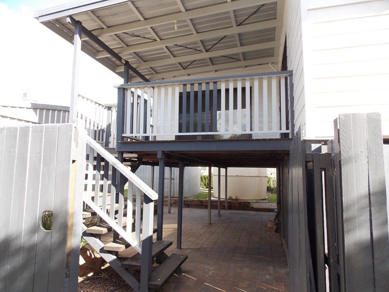 58 Burnett Street, Nanango QLD 4615