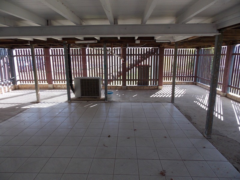 58 Burnett Street, Nanango QLD 4615