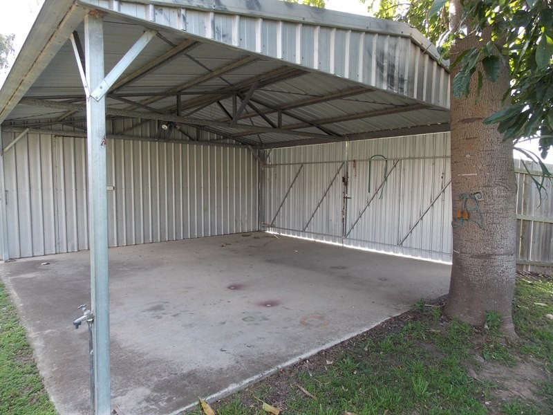 58 Burnett Street, Nanango QLD 4615