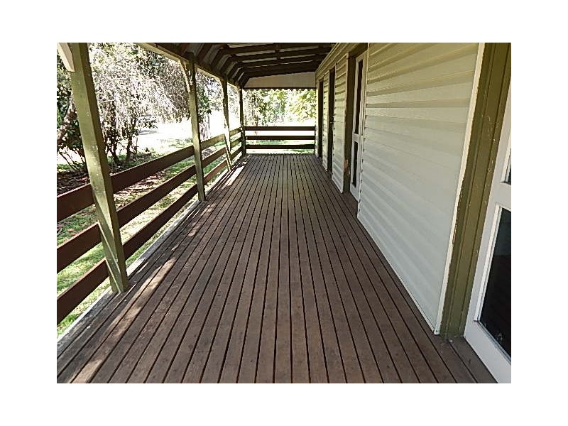 54 Hart street, Blackbutt QLD 4306