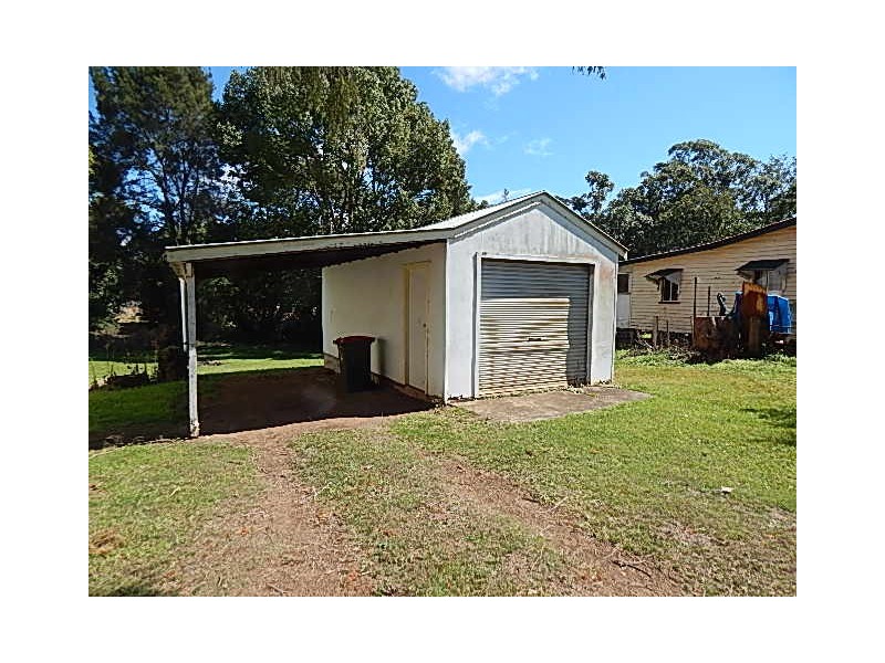 54 Hart street, Blackbutt QLD 4306
