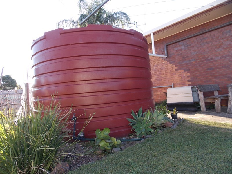 8 Birdie Street, Nanango QLD 4615