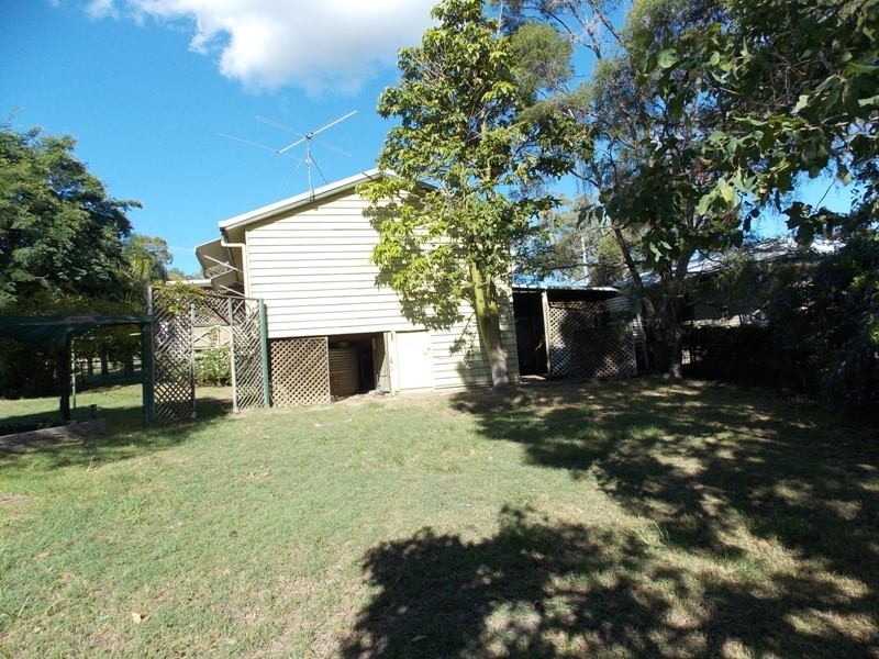 5 Hunter Street, Nanango QLD 4615