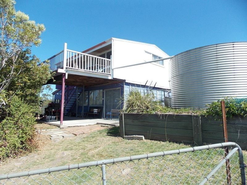 107 Stretton Drive, Blackbutt QLD 4306