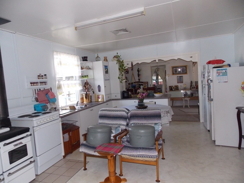 643 Old Esk North Road, Nanango QLD 4615