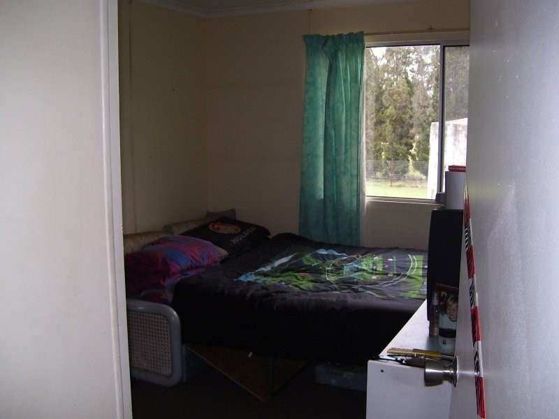 4 Pioneer Park Lane, Nanango QLD 4615