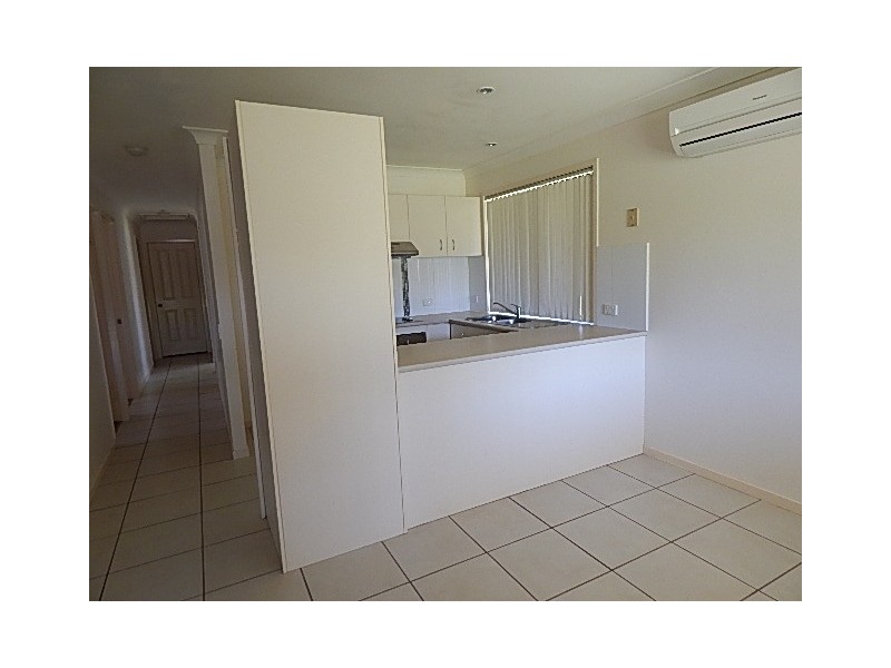 28 Burnett, Nanango QLD 4615