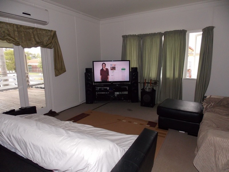 24 James Street, Blackbutt QLD 4306
