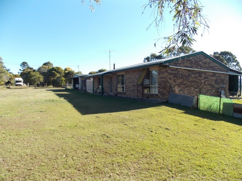 15 Smith Street, Yarraman QLD 4614