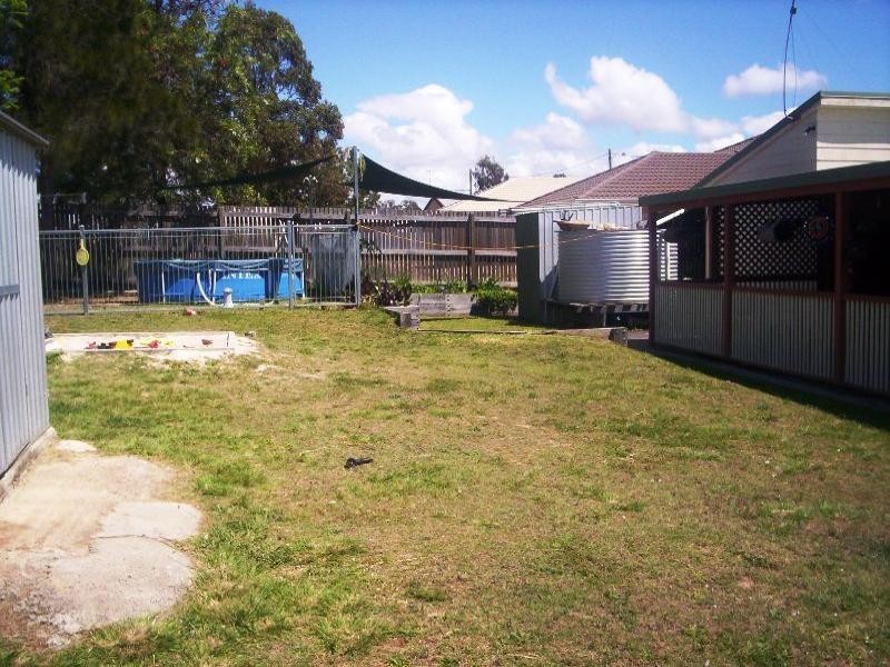 18 Hibiscus Court, Nanango QLD 4615