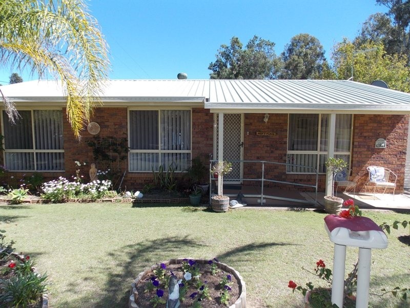 1 Fairway Drive, Nanango QLD 4615