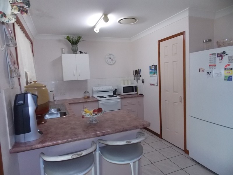 1 Fairway Drive, Nanango QLD 4615