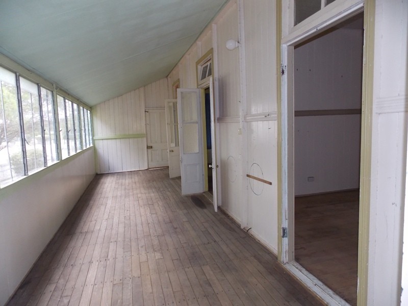 15 Fitzroy Street, Nanango QLD 4615