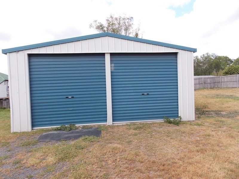 15 Fitzroy Street, Nanango QLD 4615