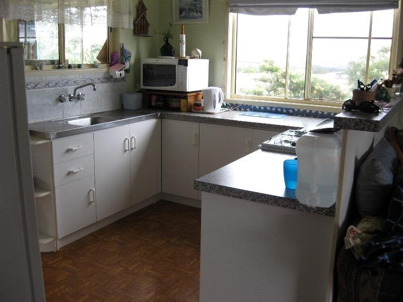 45 Hohnke Road, Nanango QLD 4615