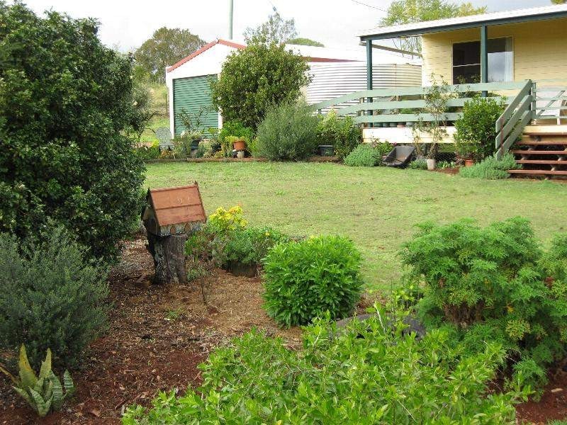 45 Hohnke Road, Nanango QLD 4615