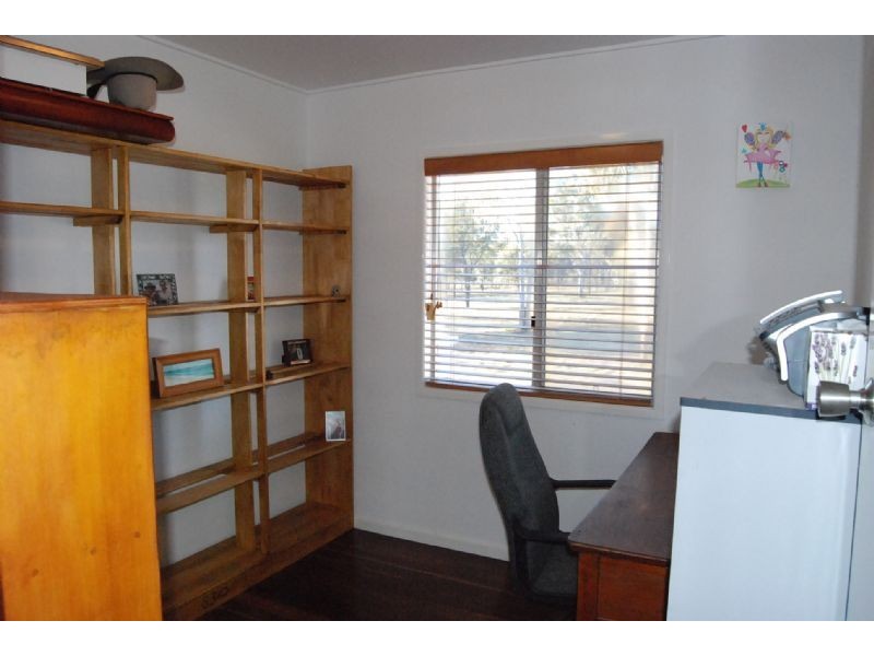 4 Boonenne Court, Nanango QLD 4615