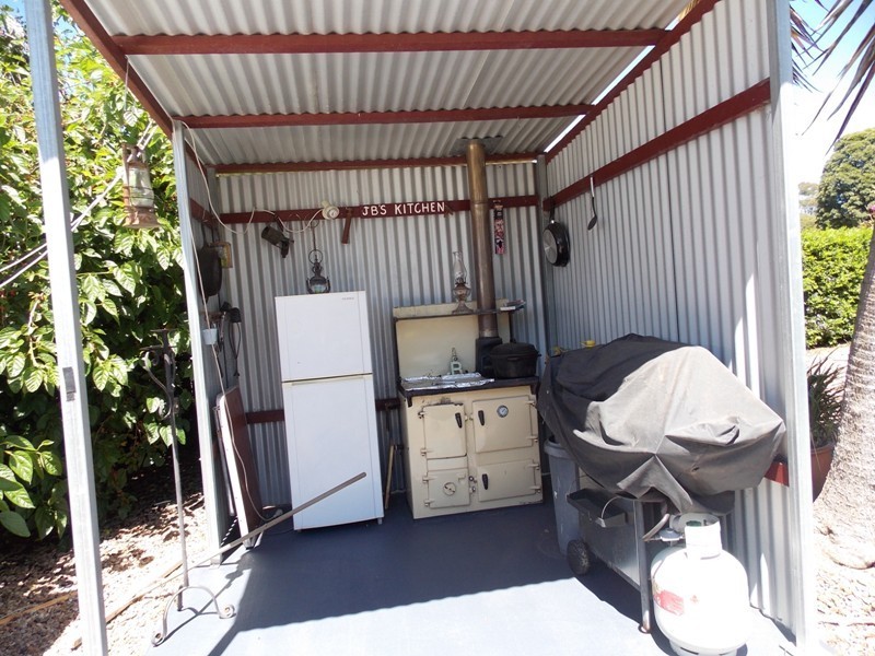 171 Izzards Road, Nanango QLD 4615