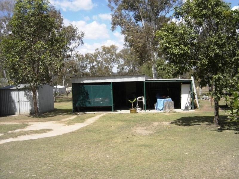 251 Carbeen Crescent, Nanango QLD 4615