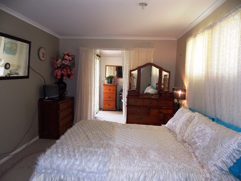 248 Carbeen Crescent, Nanango QLD 4615