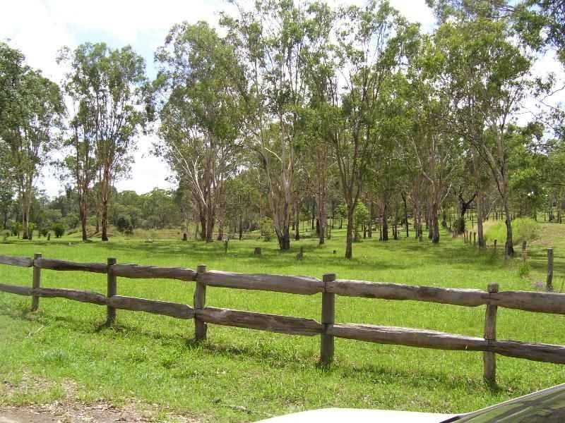248 Heights Road, Nanango QLD 4615